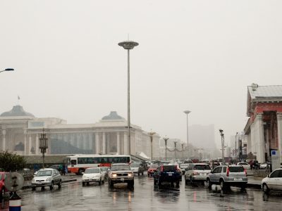 cars-street-rain Large